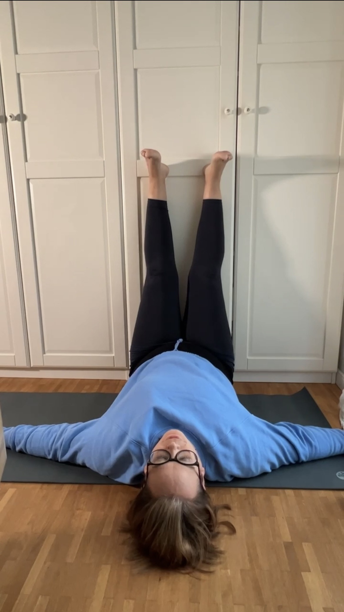 Yin Yoga Haltung der schlafende See